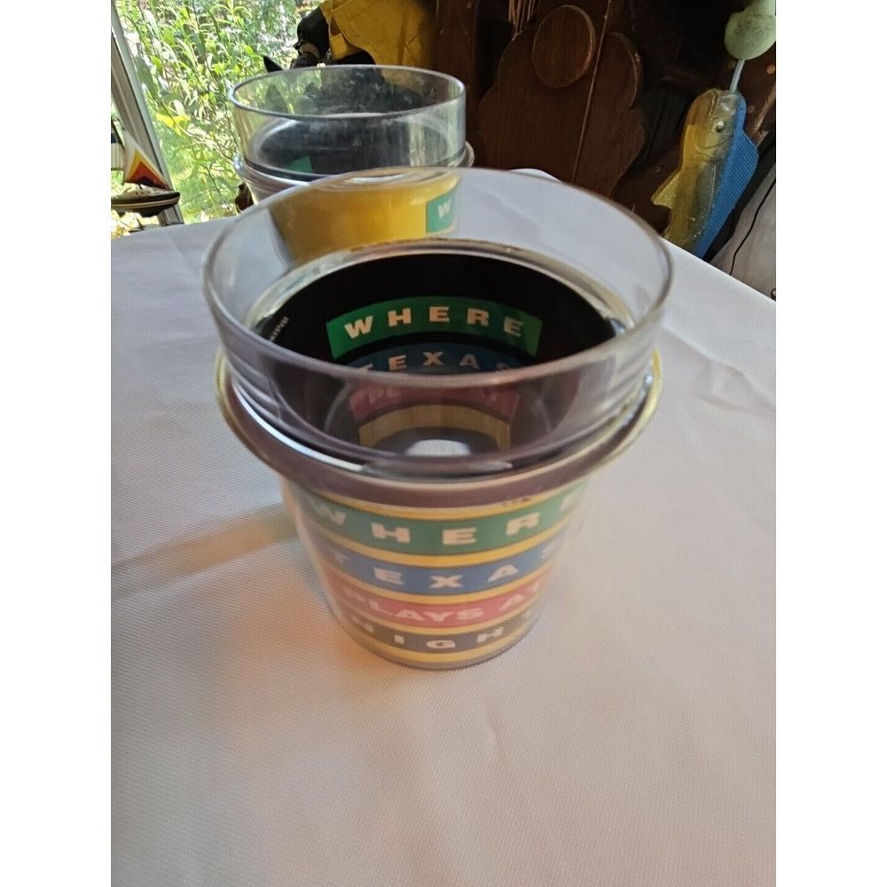 2 Vintage JOE CAMEL DALLAS ALLEY NIGHTCLUB Cups Texas Plays At Night 1993 - Picture 6 of 10